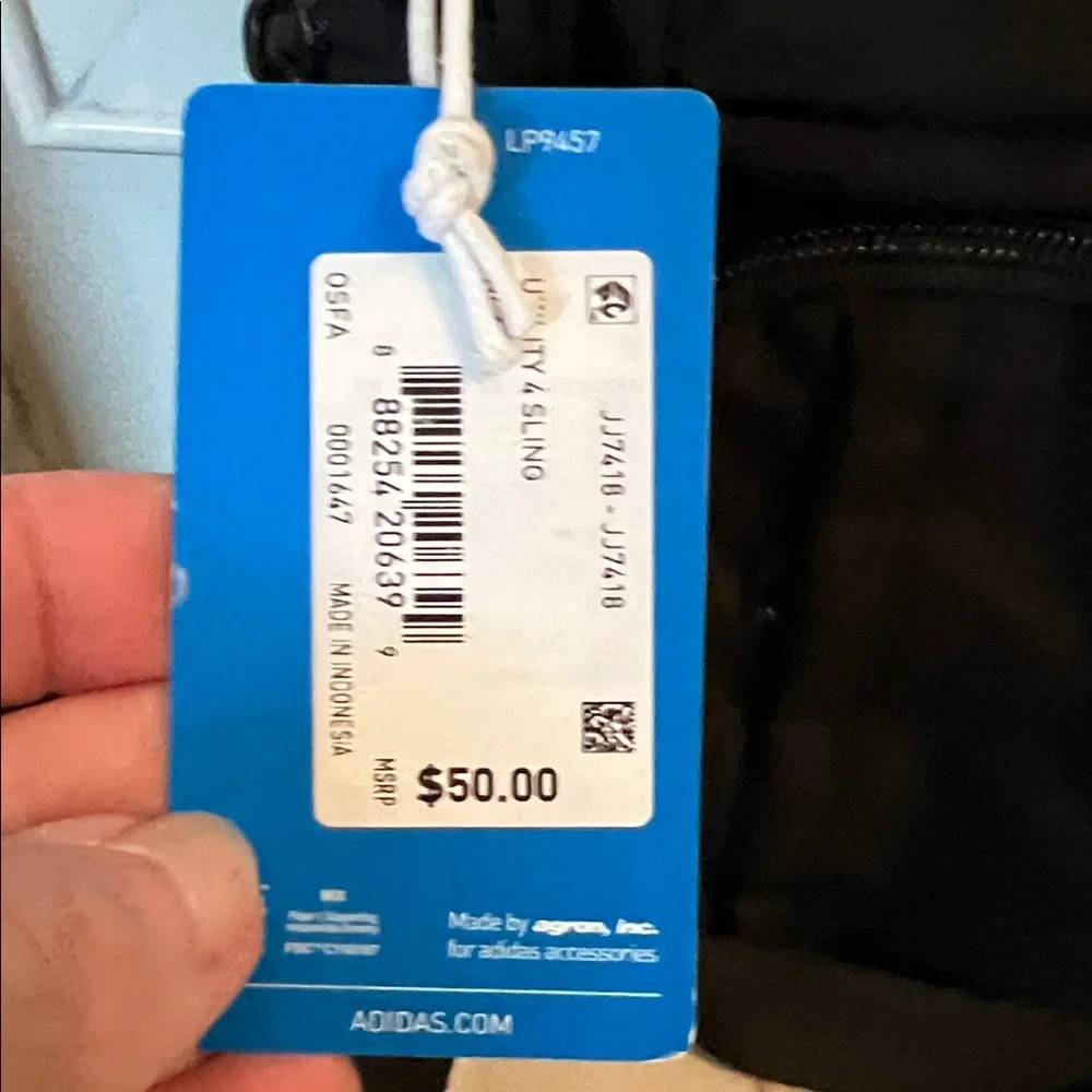adidas utility 4 sling bag - Picture 3 of 5